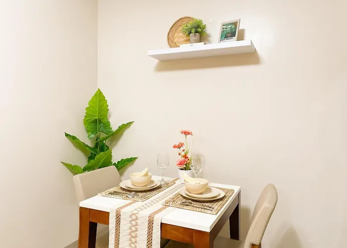 Bgc's Near Uptown Mall #oursw15o Holiday home *