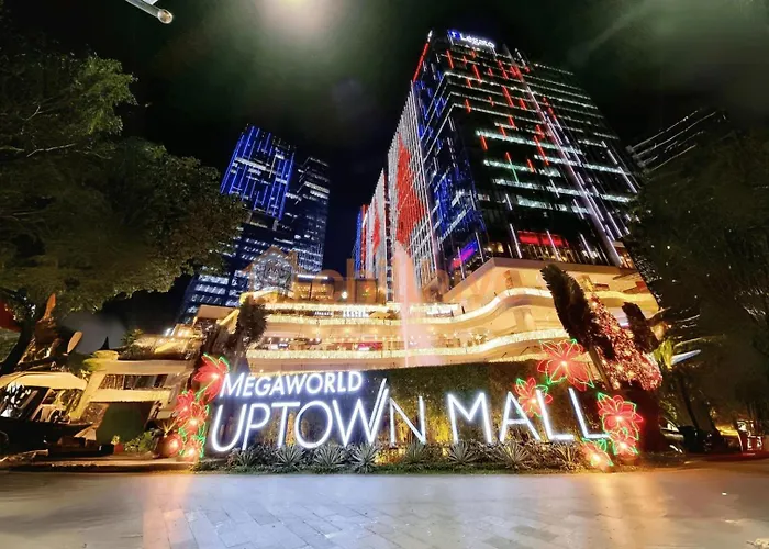 Bgc's Near Uptown Mall #oursw15o Holiday home
